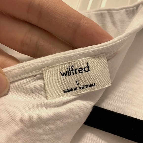 Tie Back (or front) White Wilfred Tshirt - Picture 3 of 3